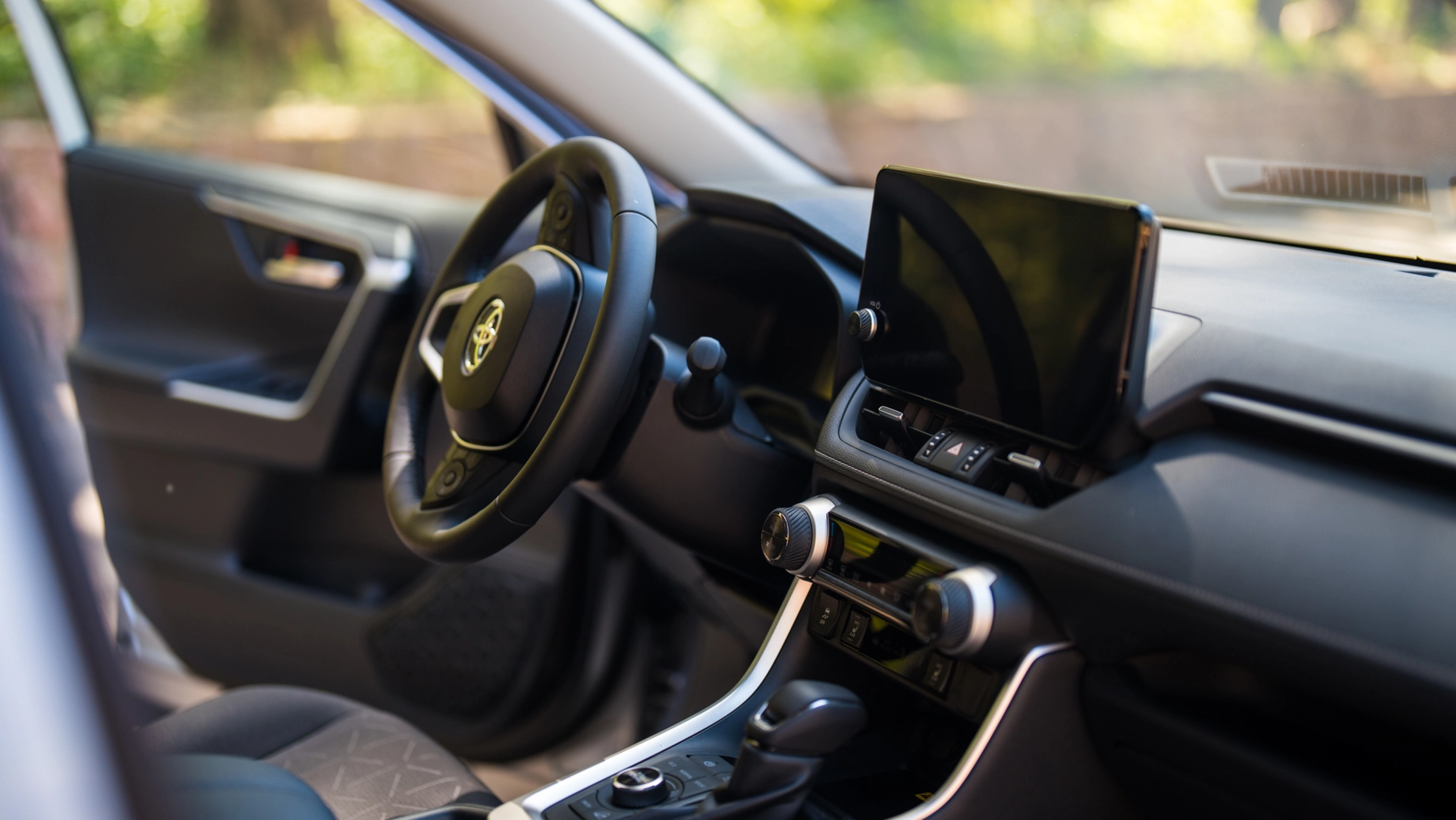 прокат Toyota RAV4 фото 3